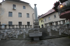 2-pecnikove-arkade