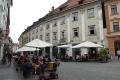 24-levstikov-trg