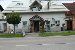 51-gostilna-stara-trta